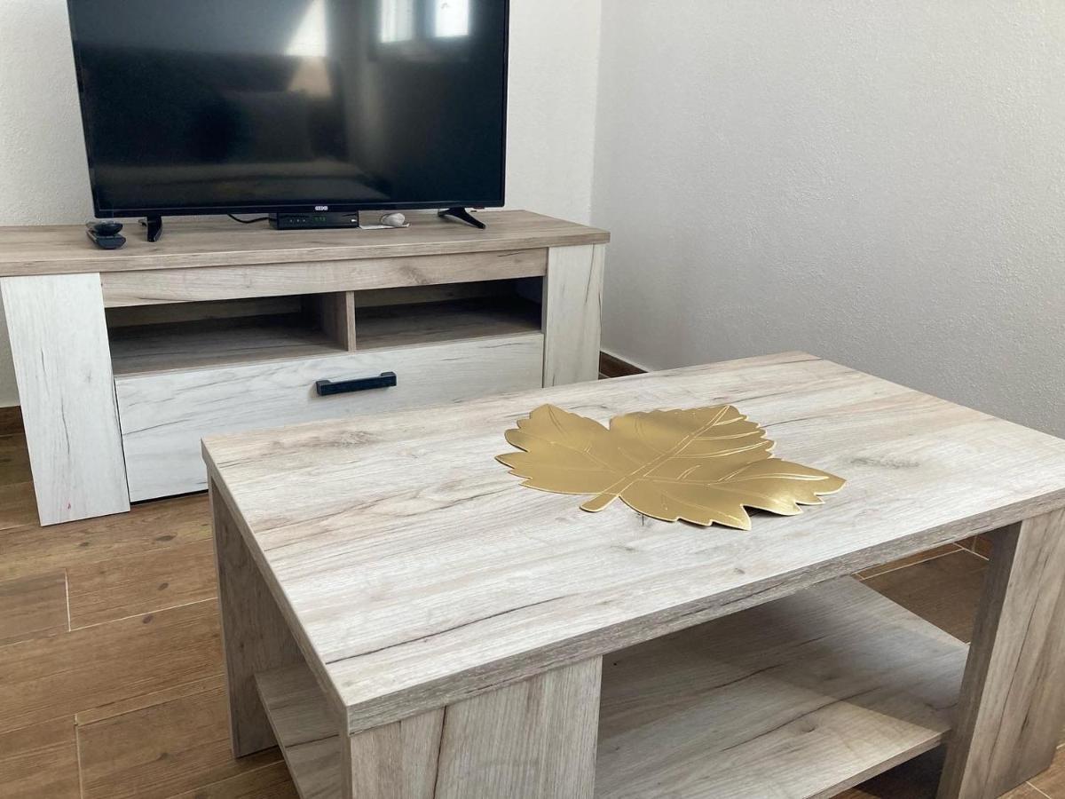 Demiri Rr Appartement *